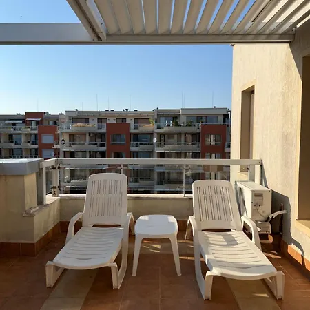 Апартамент Sea View *